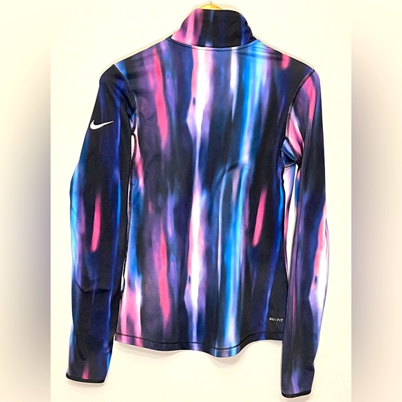 Women’s Nike Pro Dri-Fit Zipper Workout Shirt size Medium - Picture 3 of 4